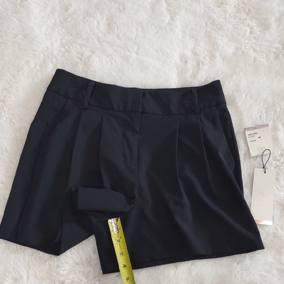 Calia Golf High - Rise ,4"Inseam Shorts - Picture 13 of 17